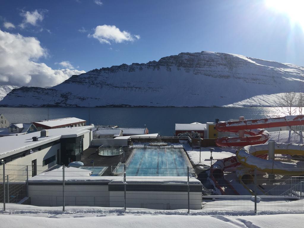 Hildibrand Apartment Hotel Neskaupstadur Exterior photo